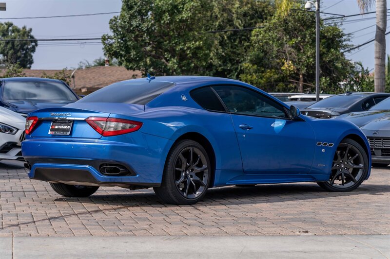 2013 Maserati GranTurismo Sport   - Photo 10 - Westminster, CA 92683