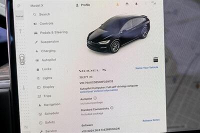 2022 Tesla Model X   - Photo 29 - Westminster, CA 92683