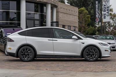 2022 Tesla Model X   - Photo 5 - Westminster, CA 92683