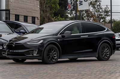 2021 Tesla Model X Long Range Plus   - Photo 8 - Westminster, CA 92683