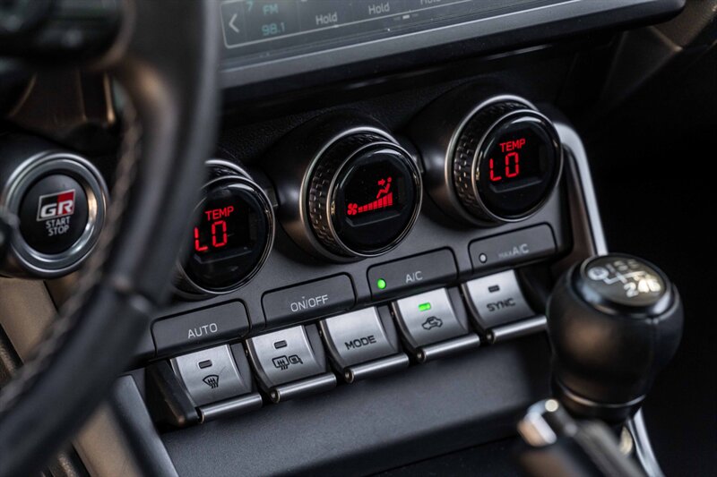 2022 Toyota GR86 Premium   - Photo 25 - Westminster, CA 92683