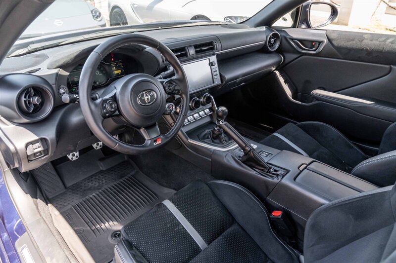 2022 Toyota GR86 Premium   - Photo 5 - Westminster, CA 92683