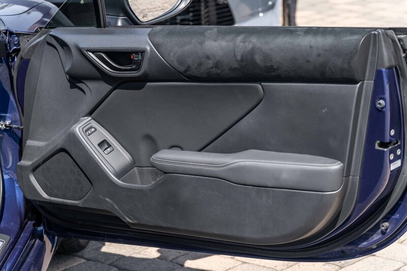 2022 Toyota GR86 Premium   - Photo 14 - Westminster, CA 92683