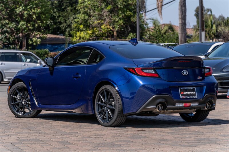 2022 Toyota GR86 Premium   - Photo 4 - Westminster, CA 92683