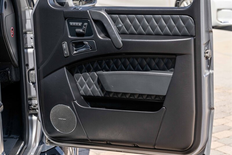 2016 Mercedes Benz G AMG 63 photo 13