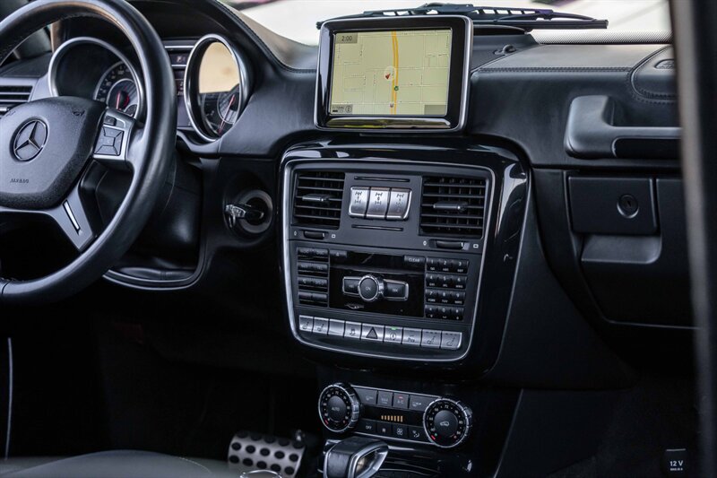 2016 Mercedes Benz G AMG 63 photo 22