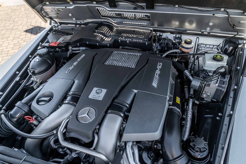 2016 Mercedes Benz G AMG 63 photo 11
