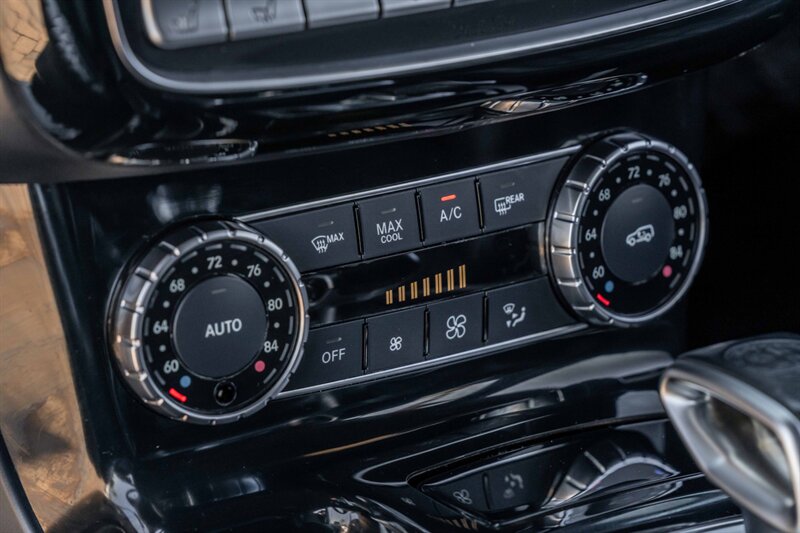2016 Mercedes Benz G AMG 63 photo 27
