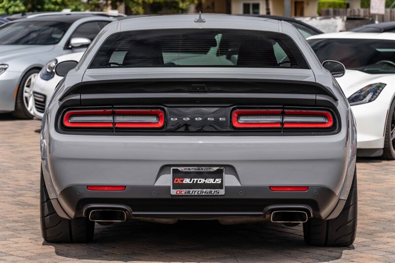 2021 Dodge Challenger R/T Scat Pack Widebody photo 9