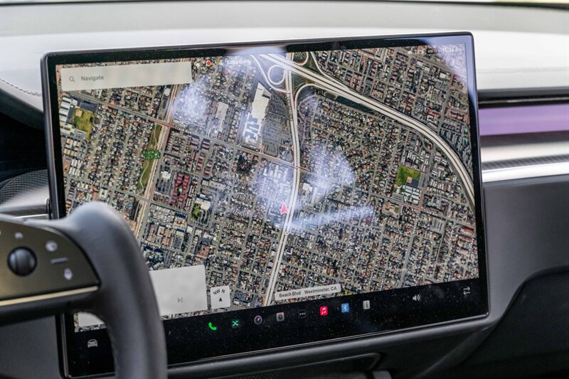 2023 Tesla Model S Plaid   - Photo 23 - Westminster, CA 92683