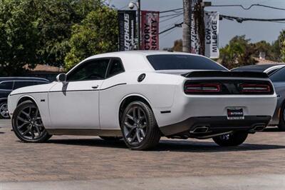 2023 Dodge Challenger R/T   - Photo 3 - Westminster, CA 92683