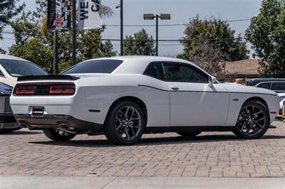 2023 Dodge Challenger R/T   - Photo 10 - Westminster, CA 92683