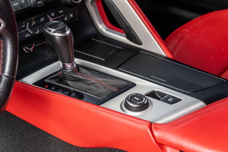 2016 Chevrolet Corvette Stingray Z51  3LT Package - Photo 27 - Westminster, CA 92683