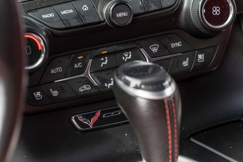 2016 Chevrolet Corvette Stingray Z51  3LT Package - Photo 26 - Westminster, CA 92683