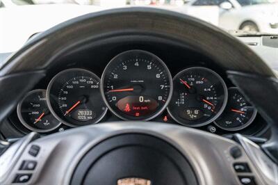 2010 Porsche 911 Carrera 4   - Photo 22 - Westminster, CA 92683