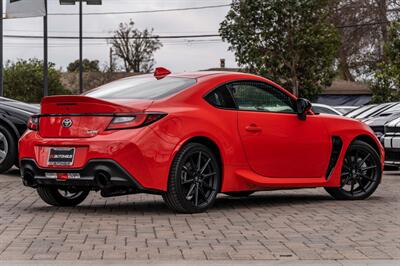 2023 Toyota GR86 Premium   - Photo 10 - Westminster, CA 92683