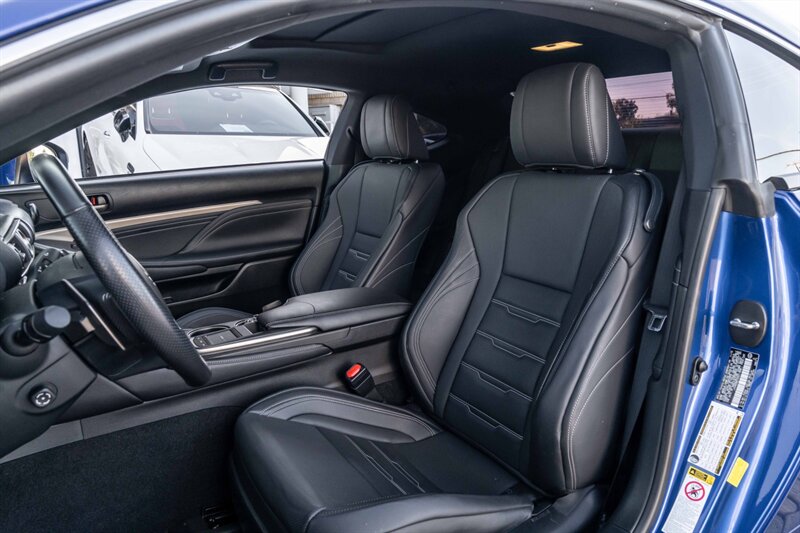 2016 Lexus RC 350 photo 2