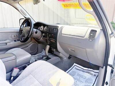 2003 Toyota Tacoma PreRunner   - Photo 4 - Manteca, CA 95337