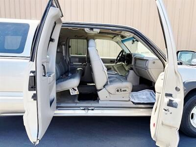 2001 Chevrolet Silverado 1500   - Photo 6 - Manteca, CA 95337