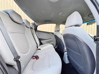 2017 Hyundai ACCENT SE   - Photo 10 - Manteca, CA 95337