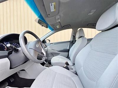 2017 Hyundai ACCENT SE   - Photo 6 - Manteca, CA 95337