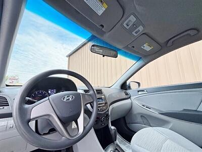 2017 Hyundai ACCENT SE   - Photo 5 - Manteca, CA 95337
