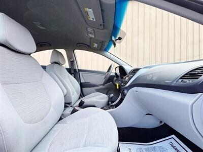 2017 Hyundai ACCENT SE   - Photo 9 - Manteca, CA 95337