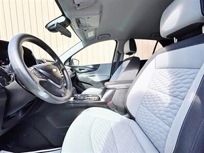 2020 Chevrolet Equinox LS   - Photo 5 - Manteca, CA 95337