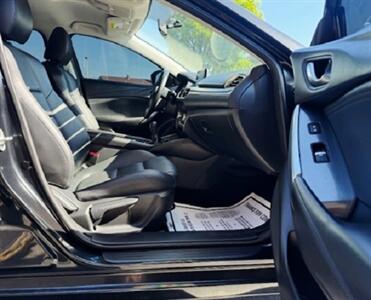 2016 Mazda Mazda6 i Touring   - Photo 8 - Manteca, CA 95337