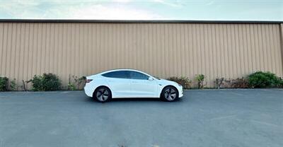 2019 Tesla Model 3 Standard Range   - Photo 3 - Manteca, CA 95337