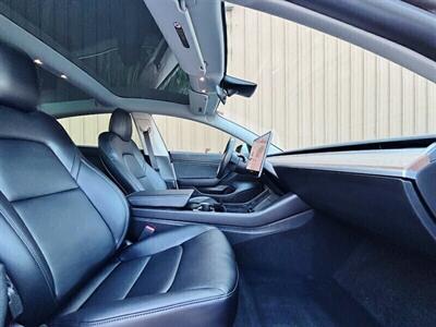 2019 Tesla Model 3 Standard Range   - Photo 10 - Manteca, CA 95337