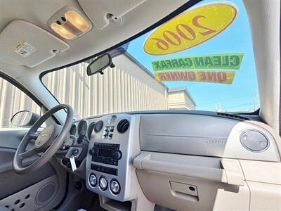 2006 Chrysler PT Cruiser Touring   - Photo 9 - Manteca, CA 95337