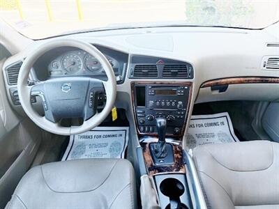 2006 Volvo XC70   - Photo 4 - Manteca, CA 95337