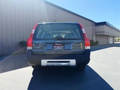 2006 Volvo XC70   - Photo 9 - Manteca, CA 95337