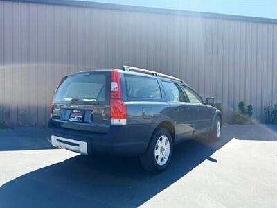 2006 Volvo XC70   - Photo 7 - Manteca, CA 95337