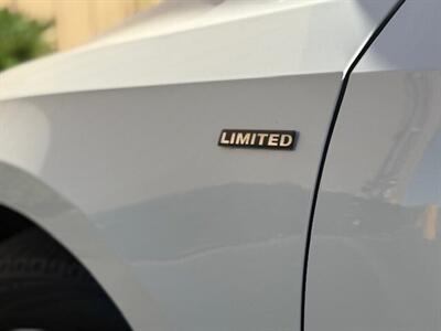 2015 Volkswagen Passat 1.8T S   - Photo 13 - Manteca, CA 95337