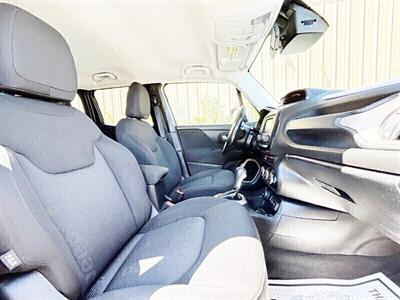 2016 Jeep Renegade Latitude   - Photo 9 - Manteca, CA 95337