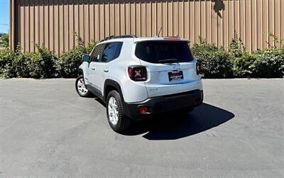 2016 Jeep Renegade Latitude   - Photo 12 - Manteca, CA 95337