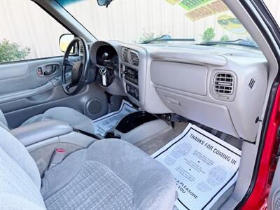 2002 Chevrolet S-10   - Photo 9 - Manteca, CA 95337