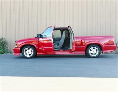 2002 Chevrolet S-10   - Photo 2 - Manteca, CA 95337