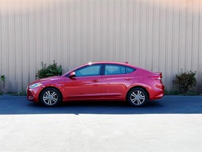2018 Hyundai ELANTRA SEL   - Photo 2 - Manteca, CA 95337