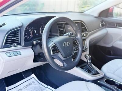 2018 Hyundai ELANTRA SEL   - Photo 5 - Manteca, CA 95337