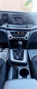 2018 Hyundai ELANTRA SE   - Photo 4 - Manteca, CA 95337