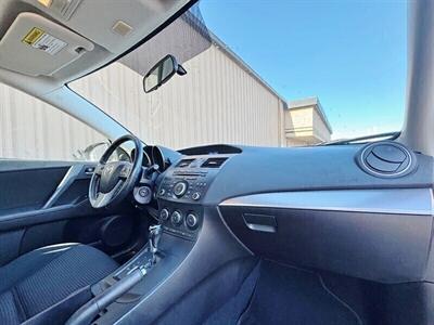 2013 Mazda Mazda3 i Touring   - Photo 9 - Manteca, CA 95337