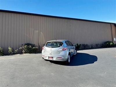 2013 Mazda Mazda3 i Touring   - Photo 16 - Manteca, CA 95337