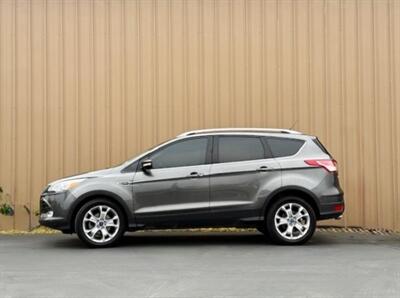 2015 Ford Escape Titanium   - Photo 2 - Manteca, CA 95337