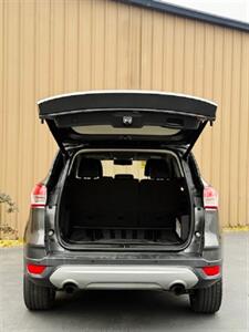 2015 Ford Escape Titanium   - Photo 14 - Manteca, CA 95337