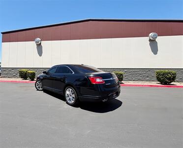 2010 Ford Taurus Limited   - Photo 15 - Manteca, CA 95337