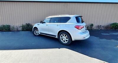 2011 INFINITI QX56   - Photo 18 - Manteca, CA 95337