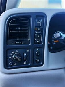 2003 Chevrolet Silverado 2500   - Photo 11 - Manteca, CA 95337